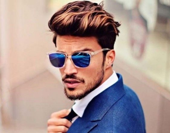 How To Choose The Best Men's Sunglasses For Oval Face |  New Old Man Choosing the Best Men's Sunglasses for Oval Face |  New Old Man