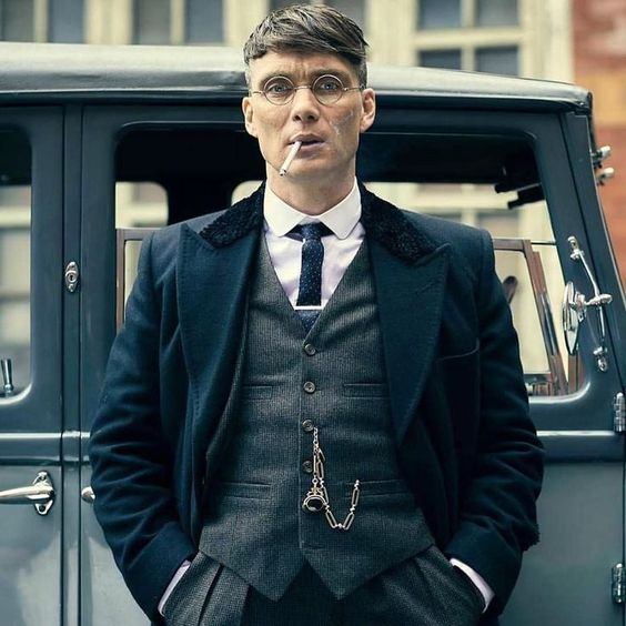 Peaky Blinders Men's Haircut All About, How To, and 11 Inspirations