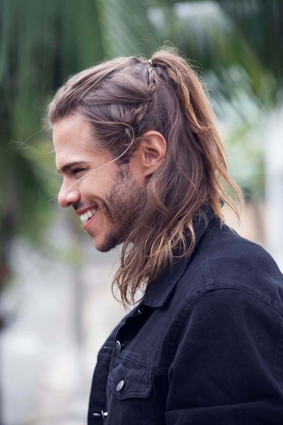 Corte de pelo masculino con cola de caballo: todo sobre y 14 inspiraciones  | New Old Man - N.O.M Blog