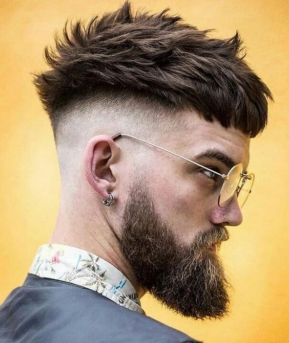 corte de cabelo masculino meio moicano