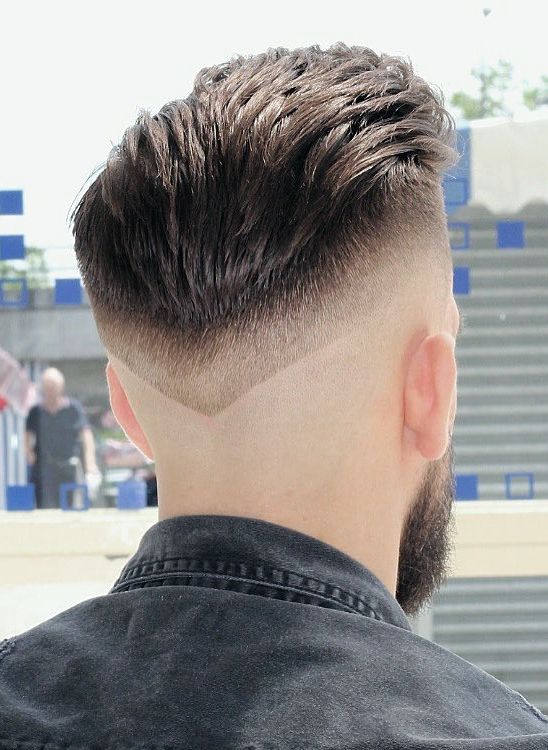 Corte em V masculino: 22 ideias de cabelos fade com e sem riscos para fazer