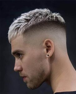 Corte De Cabelo Masculino Com Pontas Descoloridas: Tudo Sobre e 15 ...