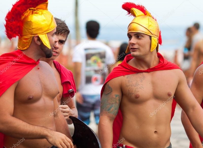 Roupas e Fantasias Masculinas Para o Carnaval | New Old Man