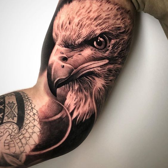 Tatuaggi braccio uomo |  Nuovo vecchio uomo