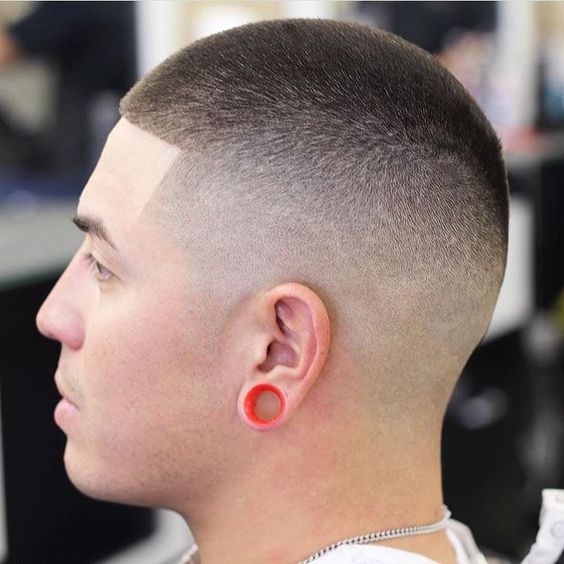 Buzz Cut Male Haircut With Gradient 1