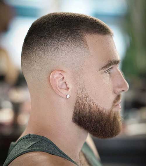 Tagli di capelli maschili Buzz Cut per adolescenti 2