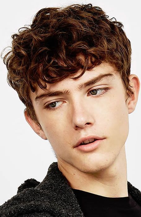 Men's Haircuts with Curly Bangs for 2022 1