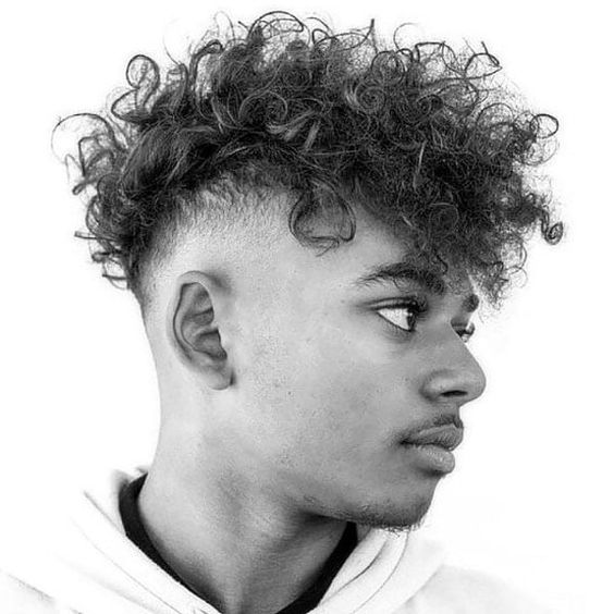 Curly Faux Hawx Men's Haircuts For 2022 3