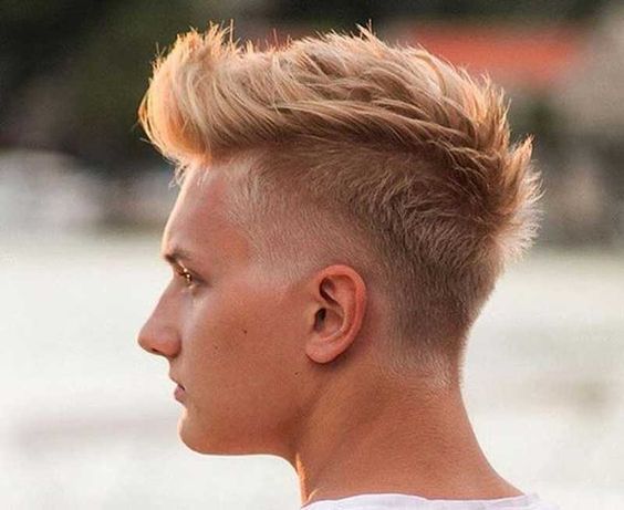 Herren-Faux-Hawx-Haarschnitte für Teenager 2