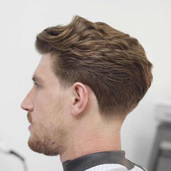 Herren Slick Back Curly Haircuts für 2022 4