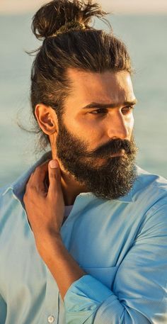 Male Ponytail Haircuts 3