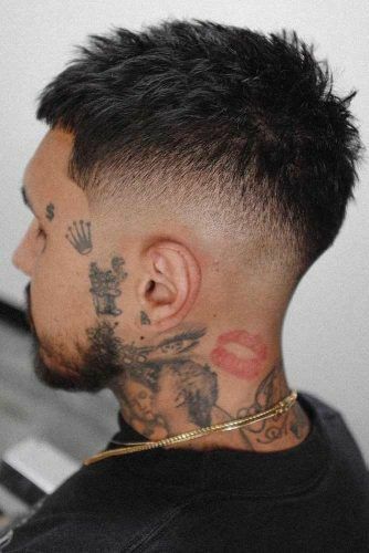 Tatuaje de cara masculina 1