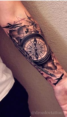Tatuaggi orologio per uomini