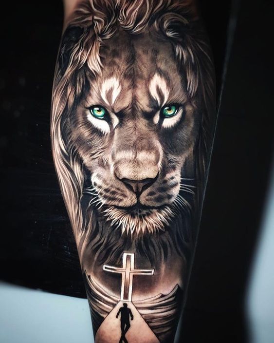 Tatuajes de leones para hombres: +60 inspiraciones | New Old Man - N.O.M  Blog