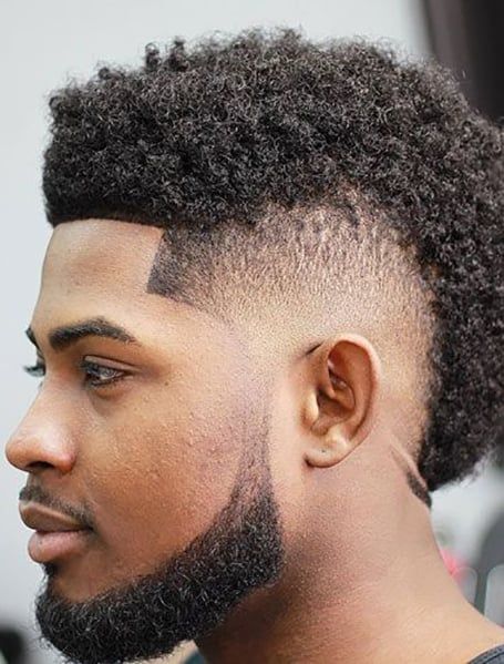 Coupes de cheveux pour hommes bouclés 2024