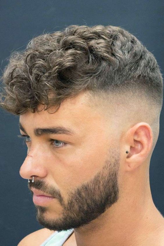 Men's Haircut CURLY HIGH TOP FADE CUT