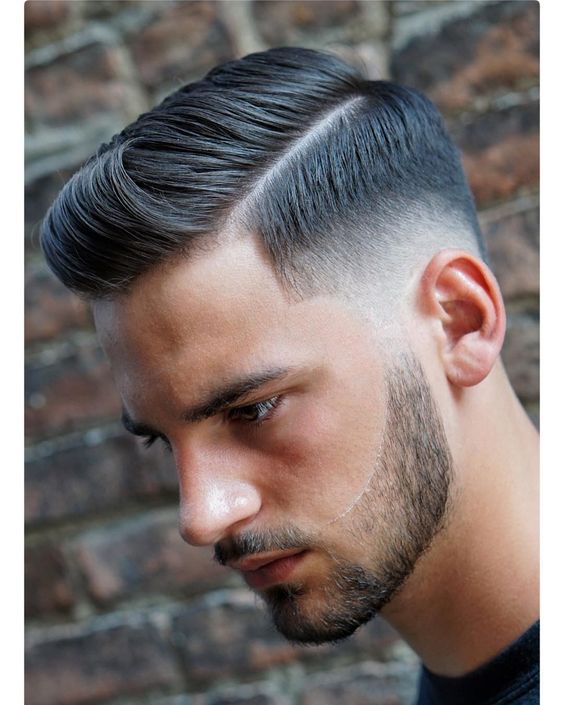 Coupe de cheveux pour hommes QUIFF