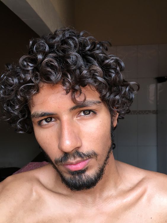 Cortes de Cabelo Masculino Ondulado Grande