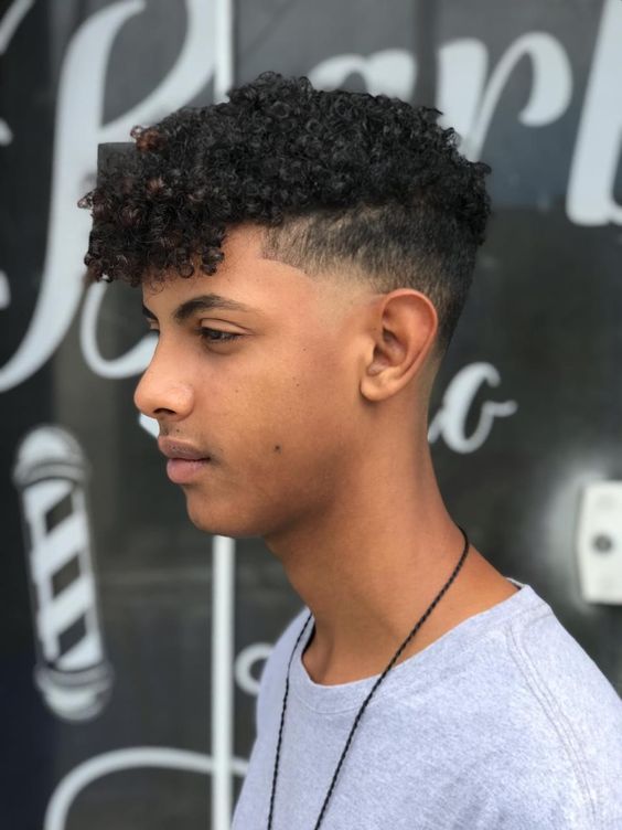 Cortes de Cabelo Masculino Social Clássico com Franja Curta