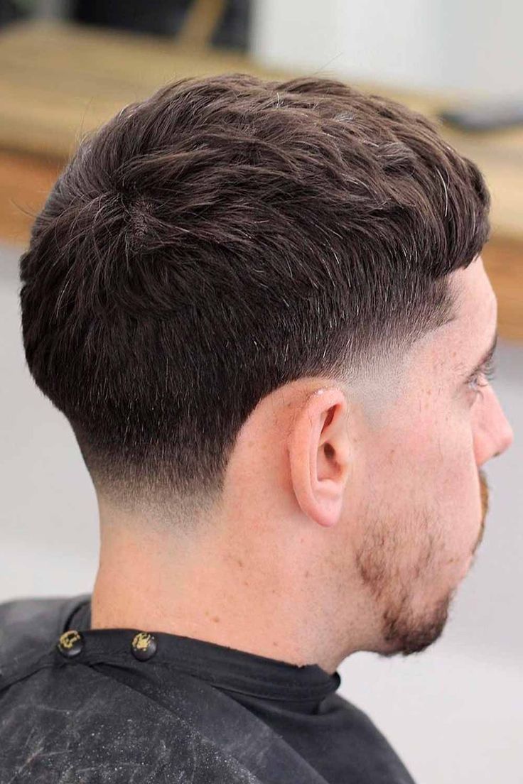 Men's Social Faded Taper Haircuts