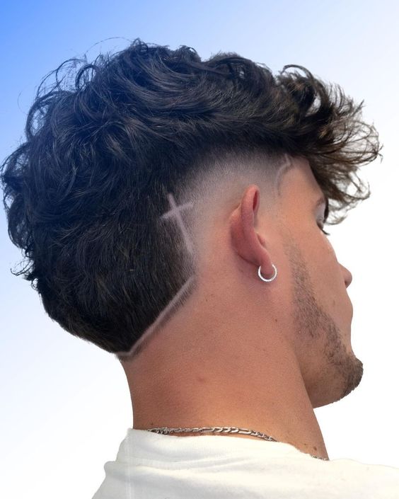 Men's Fade Haircuts with Razor Edges