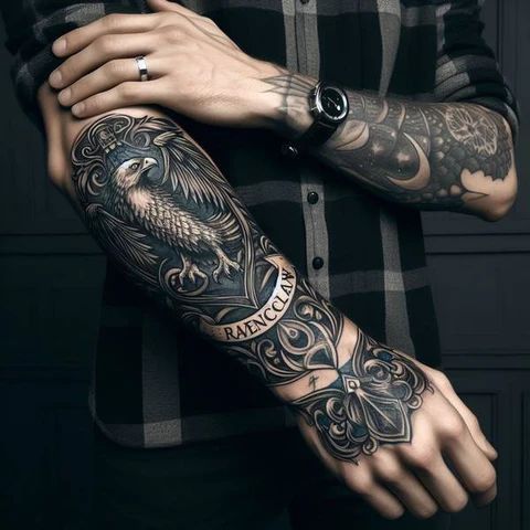 TENDENCIAS E INSPIRACIONES DE TATUAJES MASCULINOS EN 2025