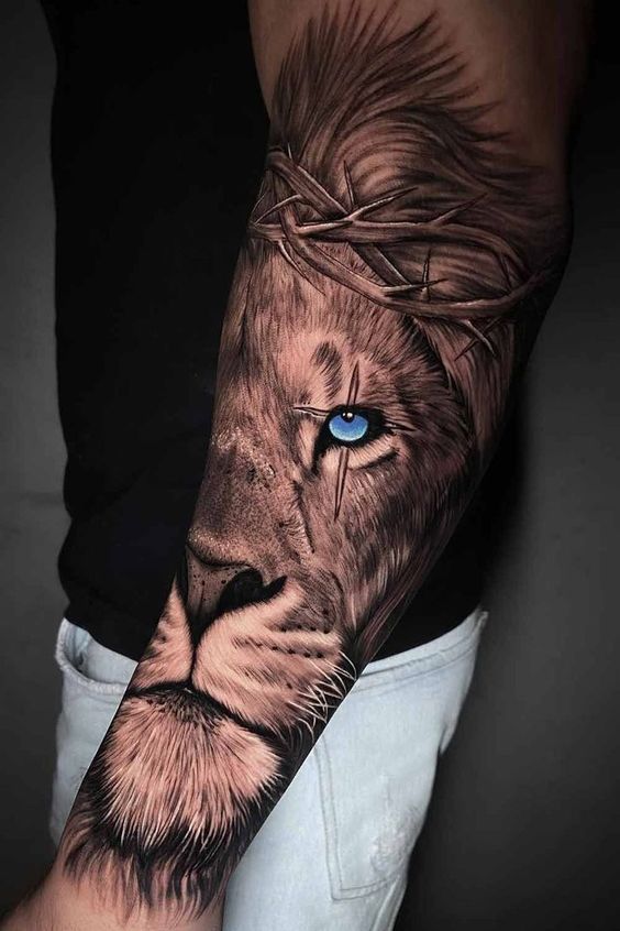 TENDÊNCIAS E INSPIRAÇÕES PARA TATUAGEM MASCULINA EM 2025