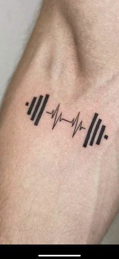 TRENDS AND INSPIRATIONS FOR MEN'S TATTOO IN 2025