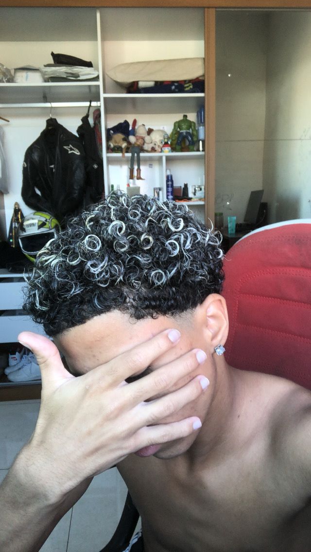 Cabelo Masculino Com Luzes