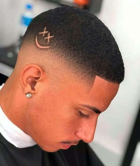 Corte Masculino Com Risco