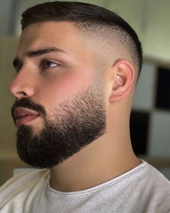 Barba Estilo Espanhola