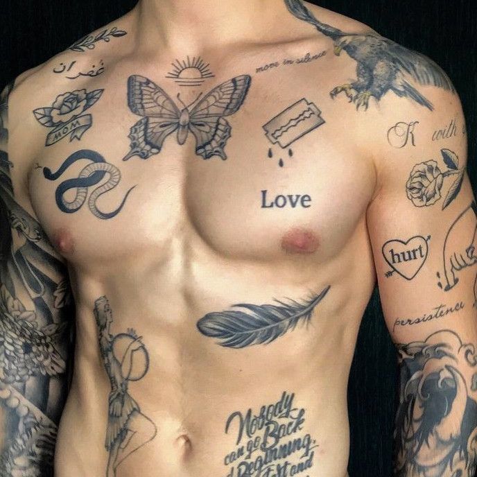 Tatuagem no Peito Masculino
