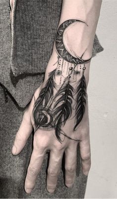 Tatuagem na Mão Masculino