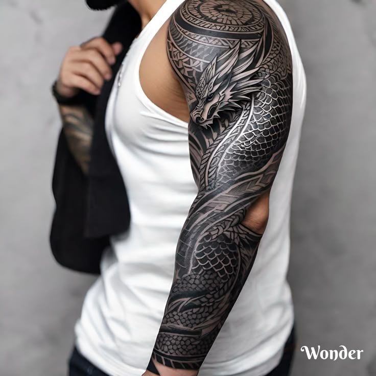 Tatuagem Masculina no Ombro