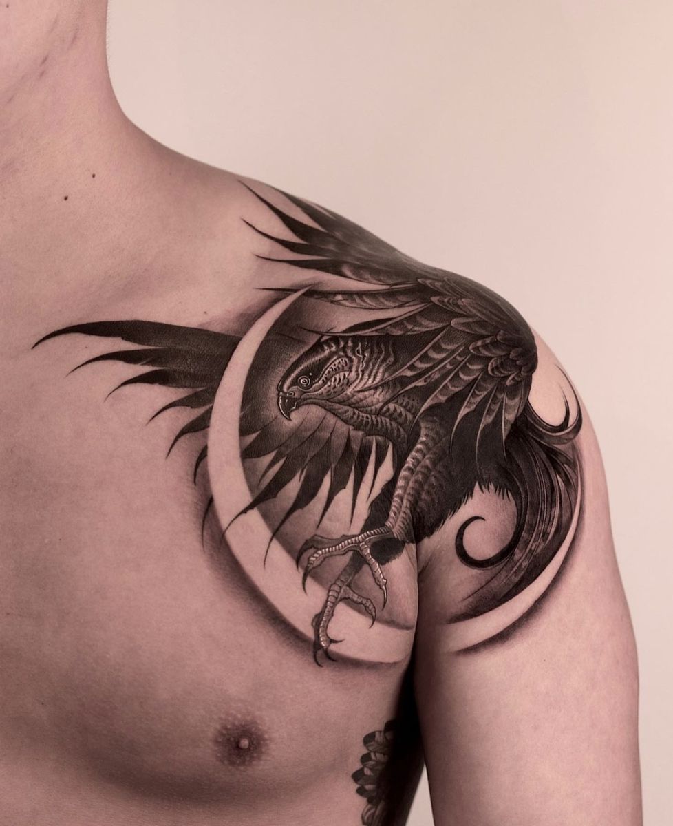 Tatuagem Masculina no Ombro