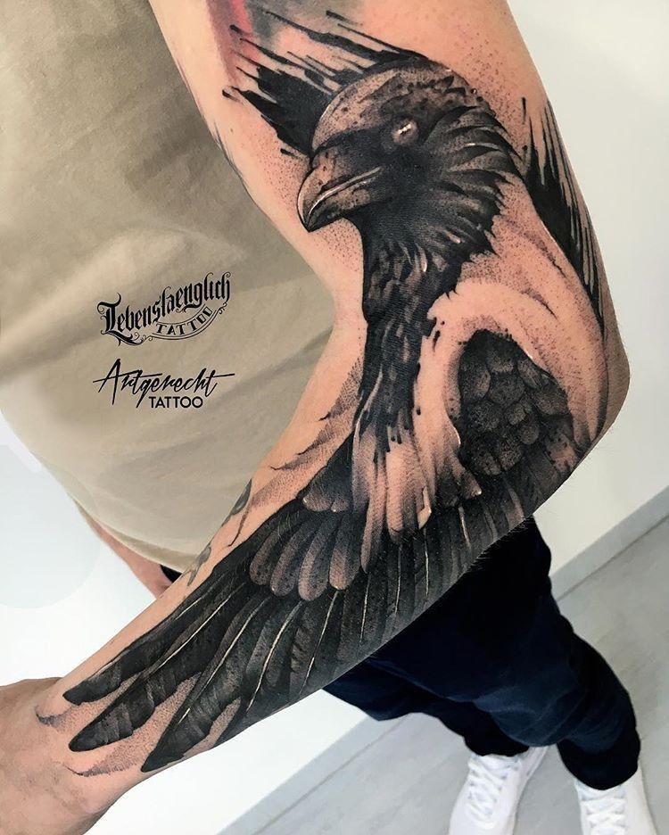 Tatuagem Masculina no Antebraço