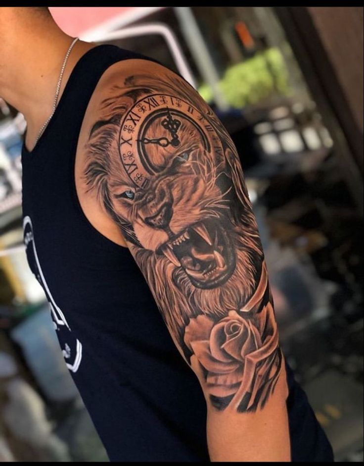 Tatuagem Masculina nos Braços