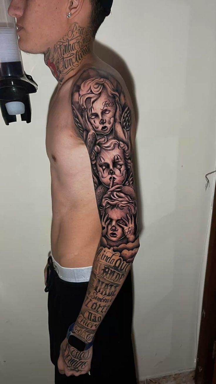 Tatuagem Masculina nos Braços